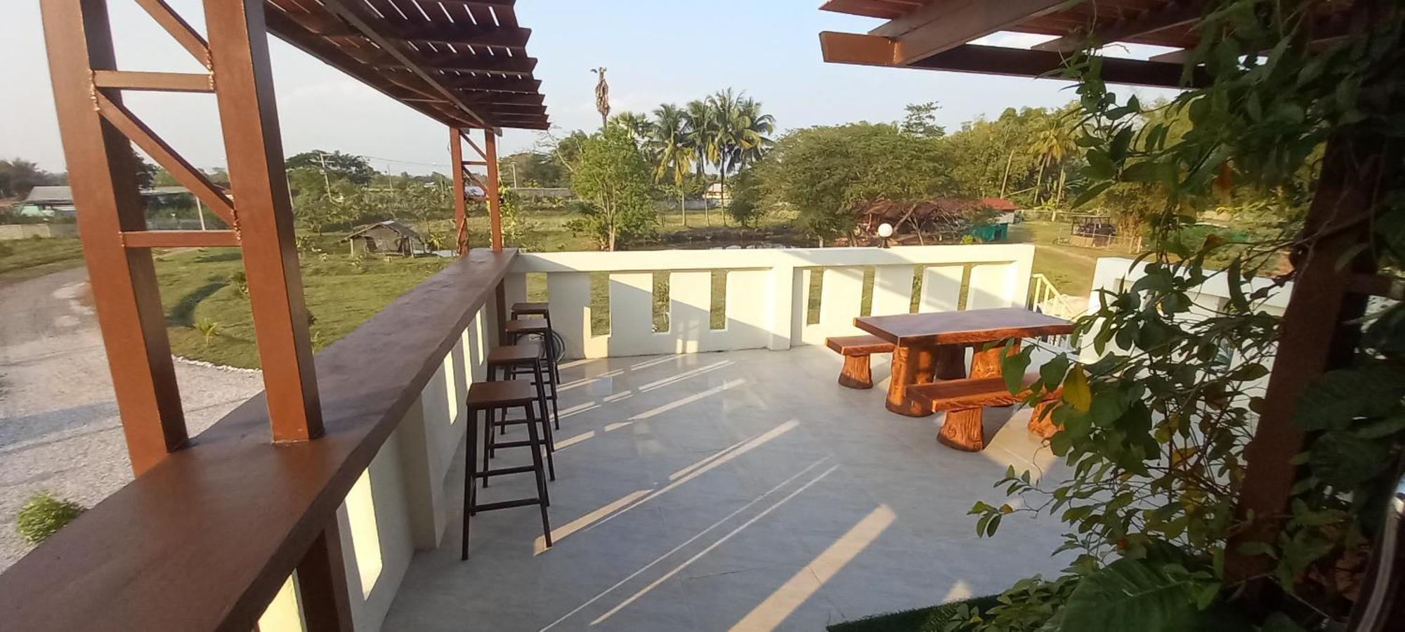 Bua Daeng Homestay Resort Kumphawapi Exteriér fotografie